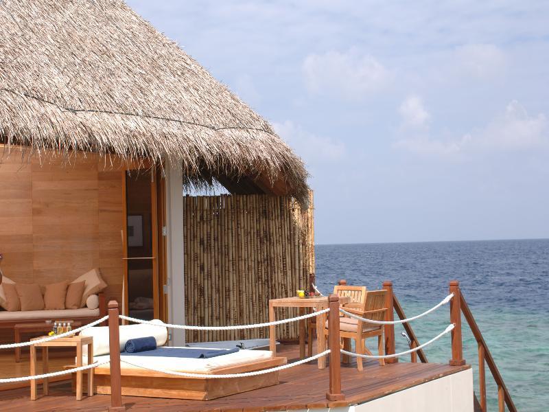 Adaaran Prestige Water Villas Меедхоо Экстерьер фото