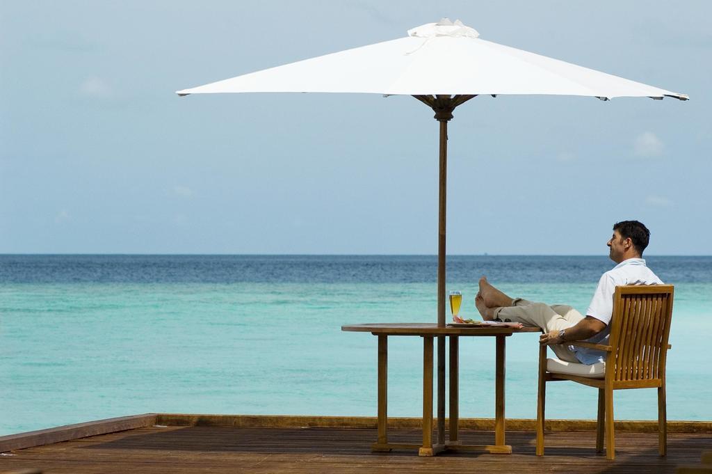 Adaaran Prestige Water Villas Меедхоо Экстерьер фото
