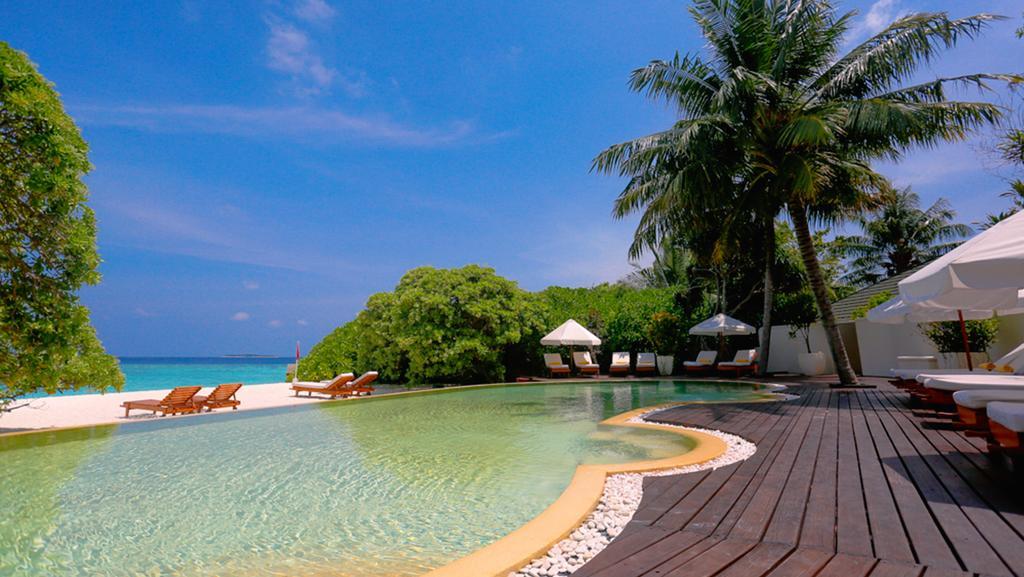 Adaaran Prestige Water Villas Меедхоо Экстерьер фото