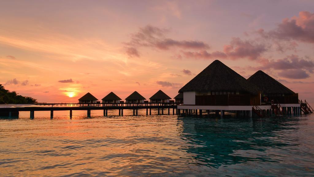 Adaaran Prestige Water Villas Меедхоо Экстерьер фото