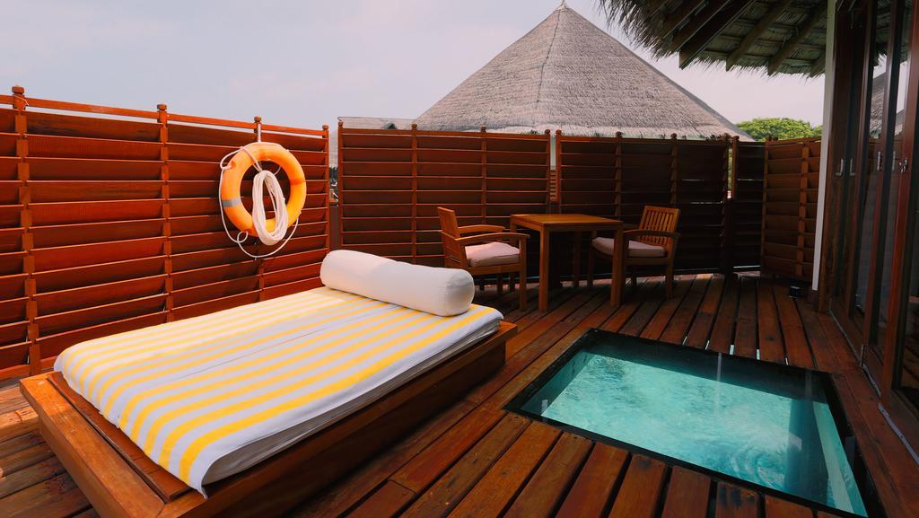 Adaaran Prestige Water Villas Меедхоо Экстерьер фото