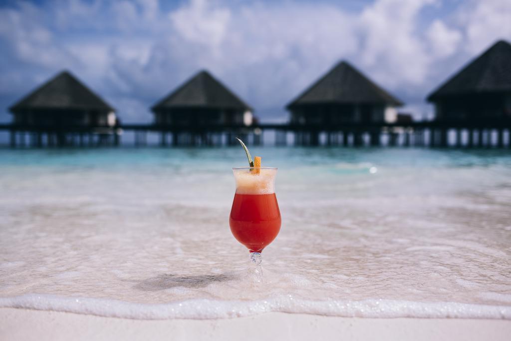 Adaaran Prestige Water Villas Меедхоо Экстерьер фото